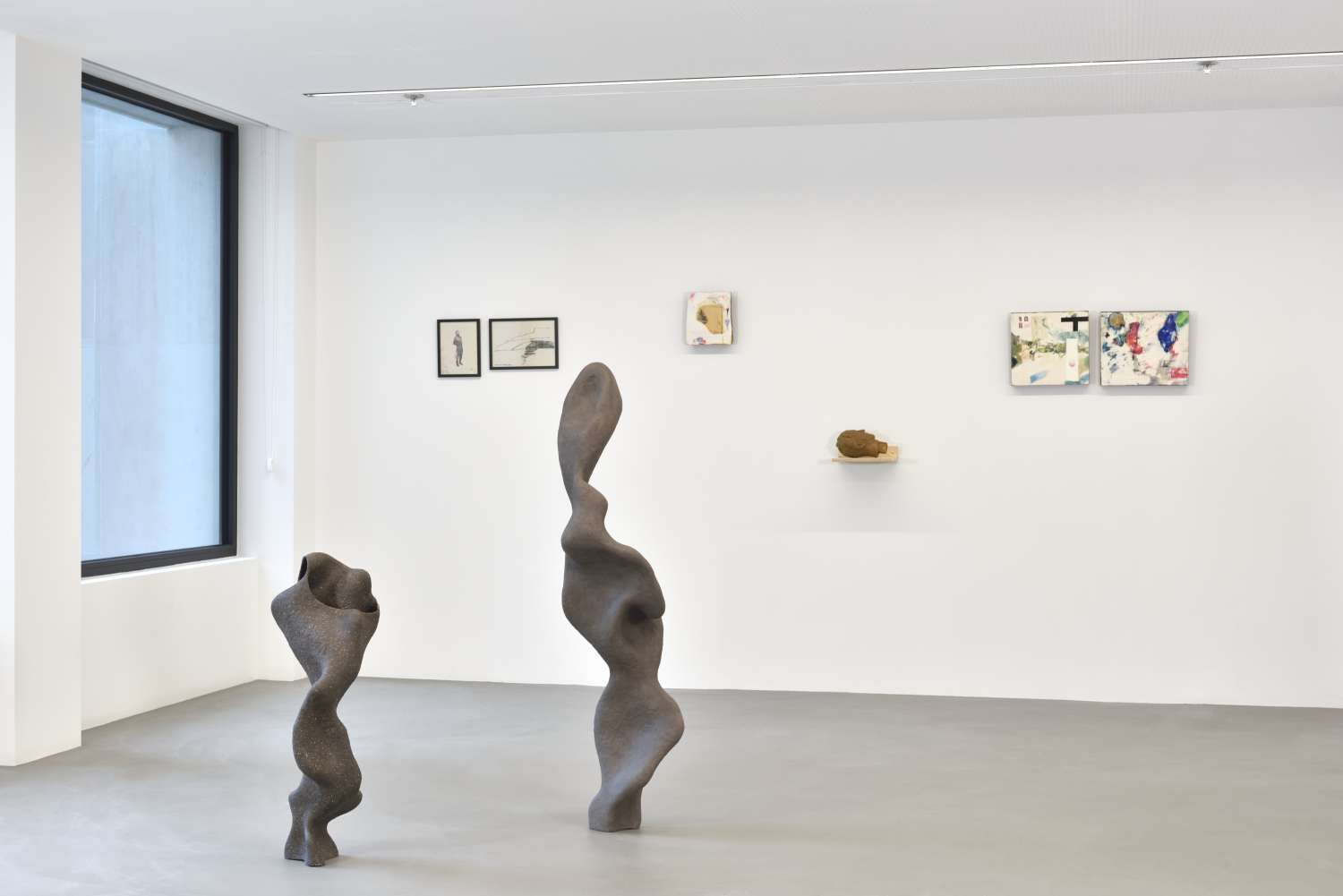  IT’S ONLY ACHILLES’ HEEL THAT’S LEFT ALIVE. Photo 1