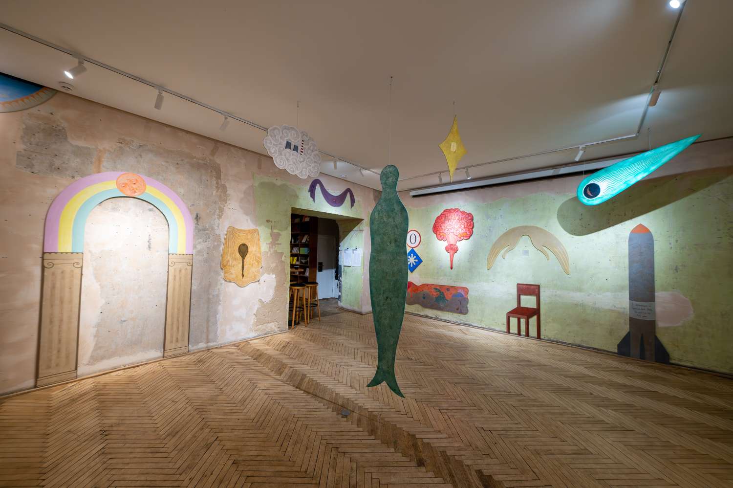 A Place That Doesn't Exist. Photo 8